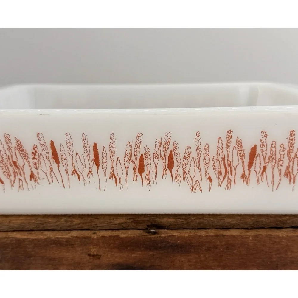 Vintage 1960 Proctor Silex Slow Cook Casserole Milk Glass Wheat Rectangle 7.5x10